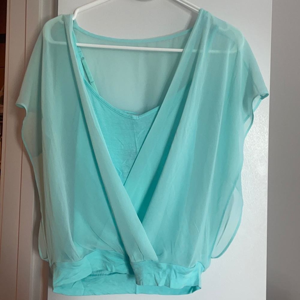 NWT XS Express Top